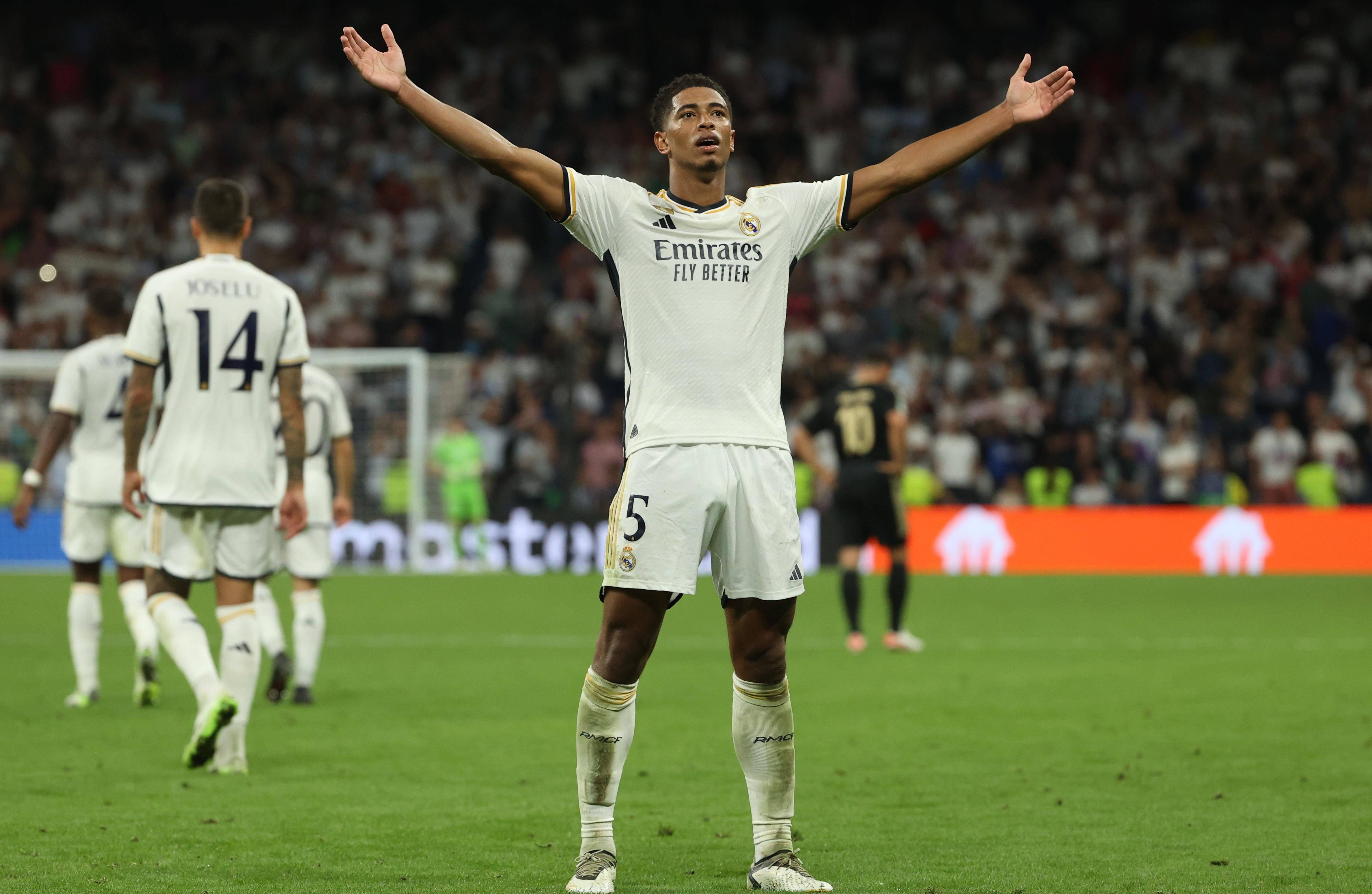 欧冠赛事中球员们发挥火热,创造佳绩,战绩斐然 欧冠赛事中球员们发挥火热,创造佳绩,战绩斐然