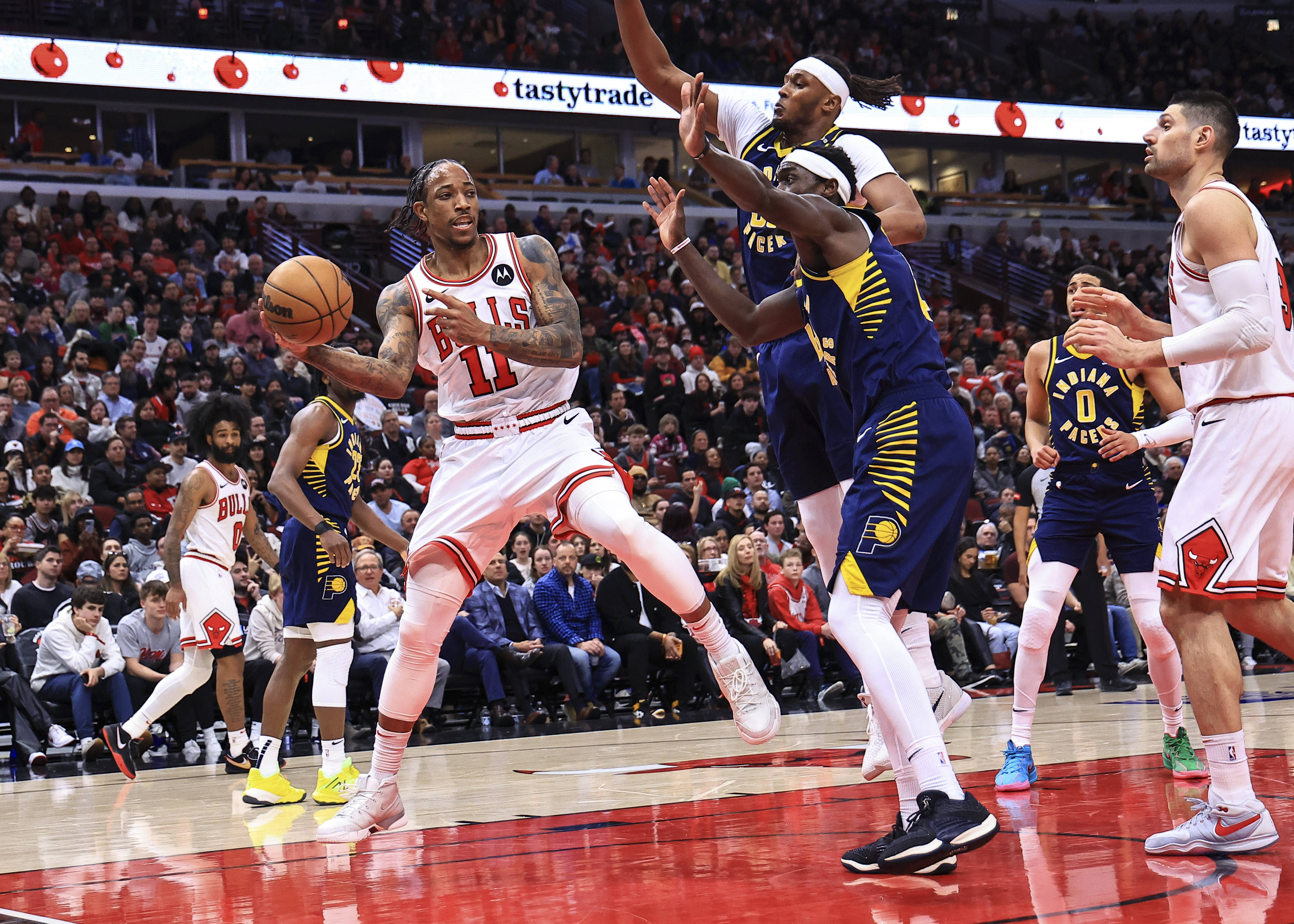 步行者主场告捷,连续击败强敌,稳步上升 步行者主场告捷,连续击败强敌,稳步上升