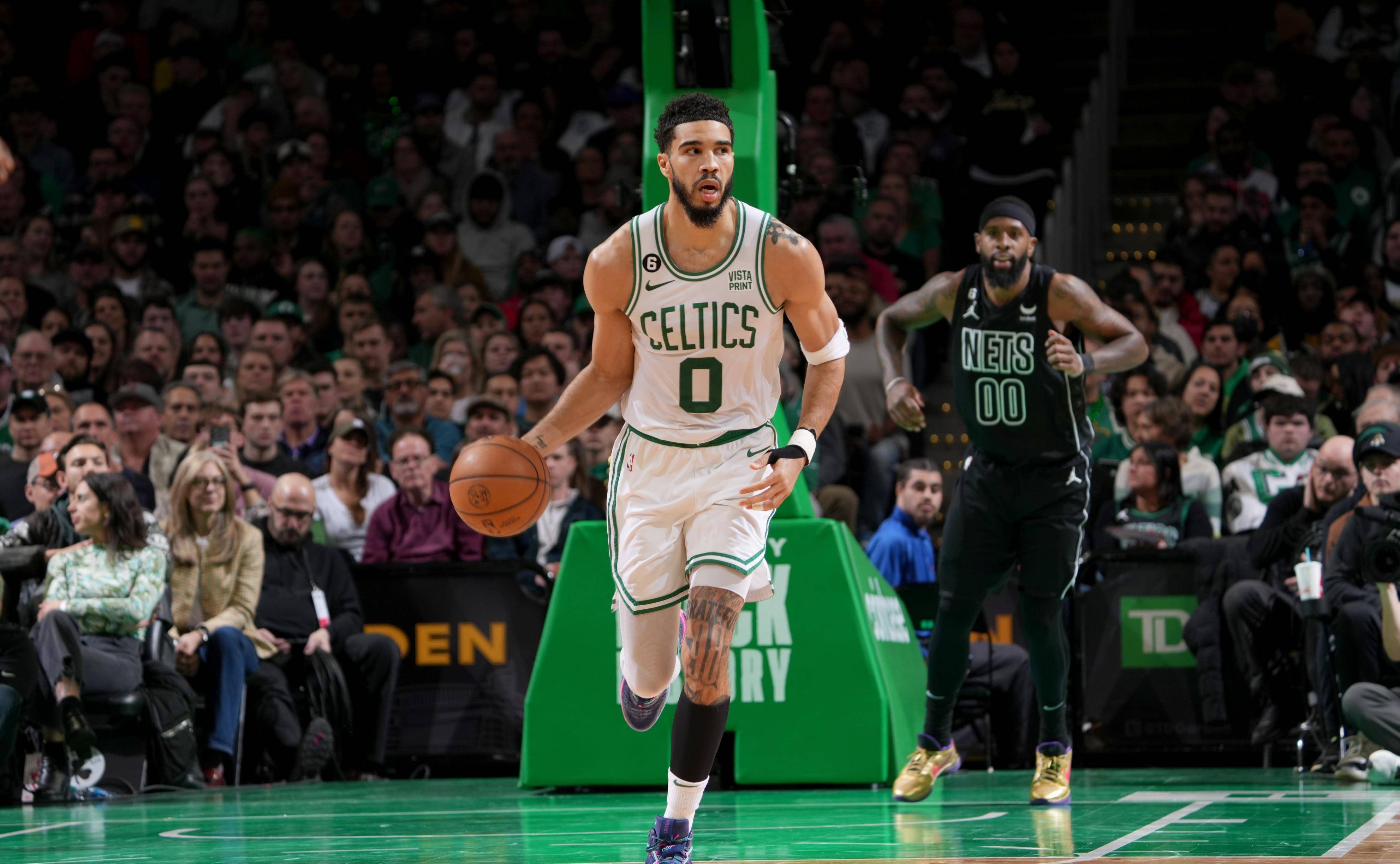 包含全球热门篮球赛事持续悬念,球员实力不容小觑,全场震撼的词条 包含全球热门篮球赛事持续悬念,球员实力不容小觑,全场震撼的词条