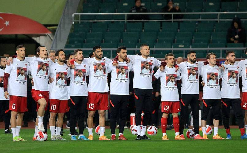 葡萄牙国家队力克对手，士气高昂，势不可挡