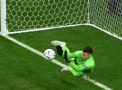 科希塔雷门将维拉绝杀保级大战,战绩斐然 科希塔雷门将维拉绝杀保级大战,战绩斐然