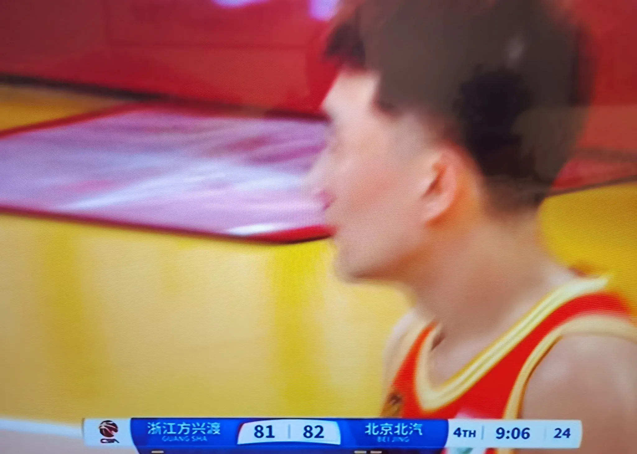 球员涉嫌犯规多次,是否意图激怒对手?,稳步上升的简单介绍 球员涉嫌犯规多次,是否意图激怒对手?,稳步上升的简单介绍