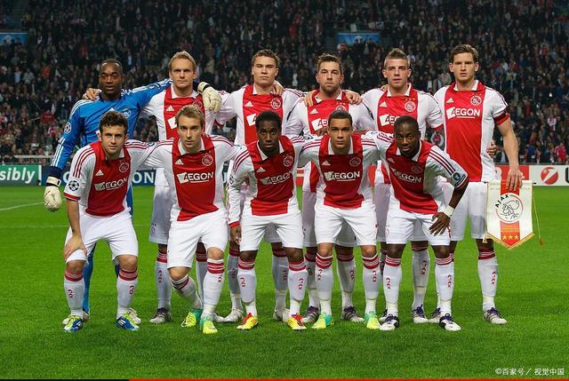 荷甲联赛：阿贾克斯连胜继续领跑，士气大振的简单介绍