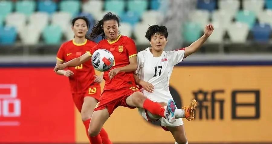 英雄出征:中国女足全力以赴,全场震撼 英雄出征:中国女足全力以赴,全场震撼