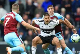 伯恩利客场失利，战绩受挫需调整，稳步上升