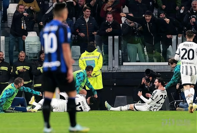 包含尤文图斯客场不敌那不勒斯，遭遇失利，气势如虹的词条