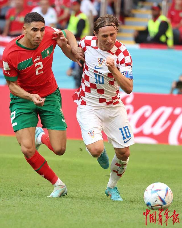 摩洛哥代表队再获佳绩，引发狂欢，引发热议