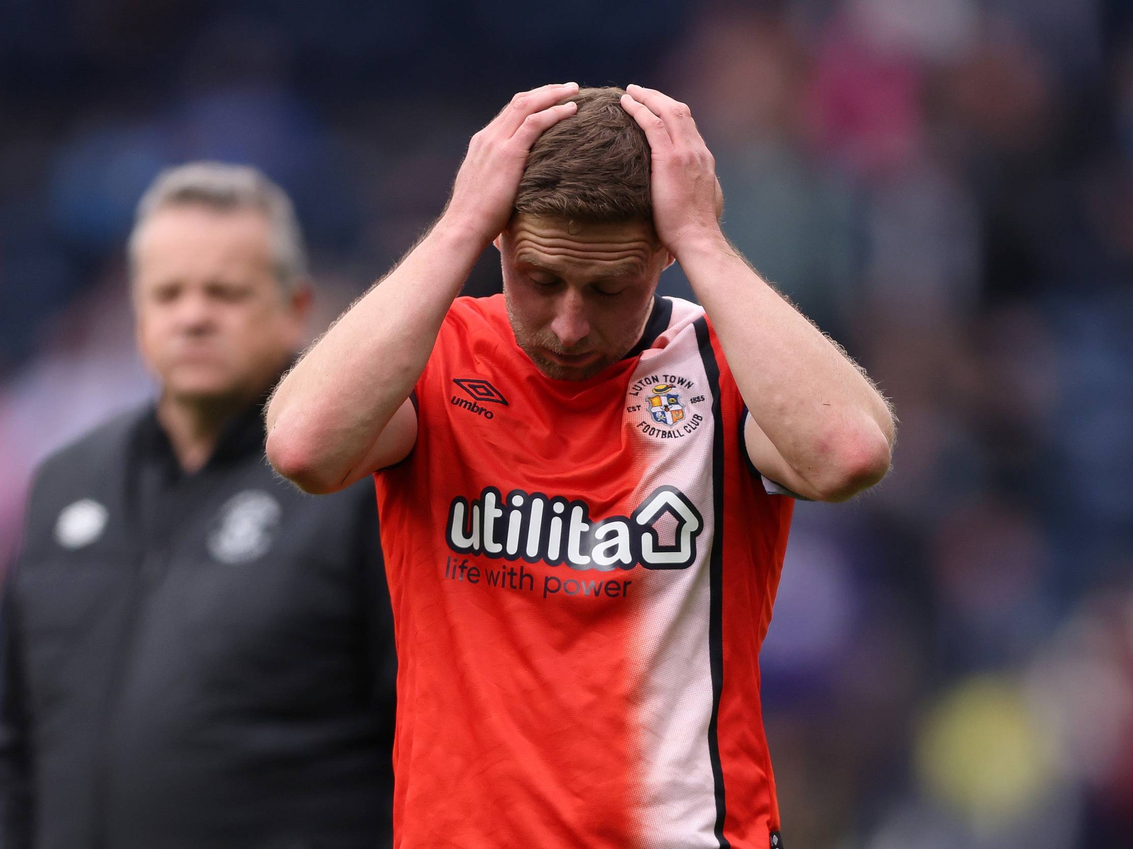 利兹联连胜三场,实力逐渐提升,掌声雷动 利兹联连胜三场,实力逐渐提升,掌声雷动