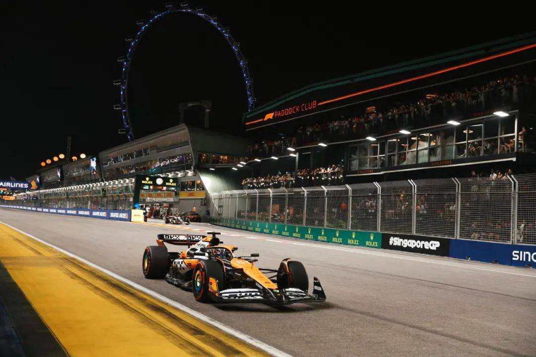 梅赛德斯鏖战哈斯车队，诺里斯点燃赛场