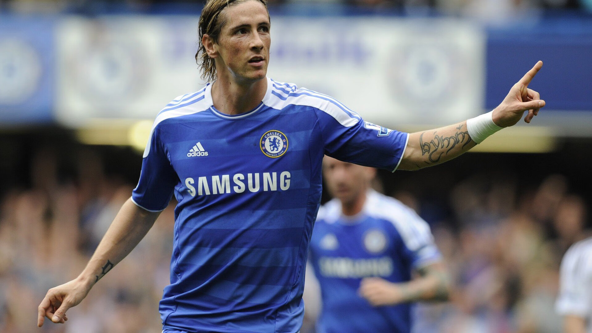 布克绝杀之夜,在广东队与老鹰的焦点战中,他用行动击碎所有质疑